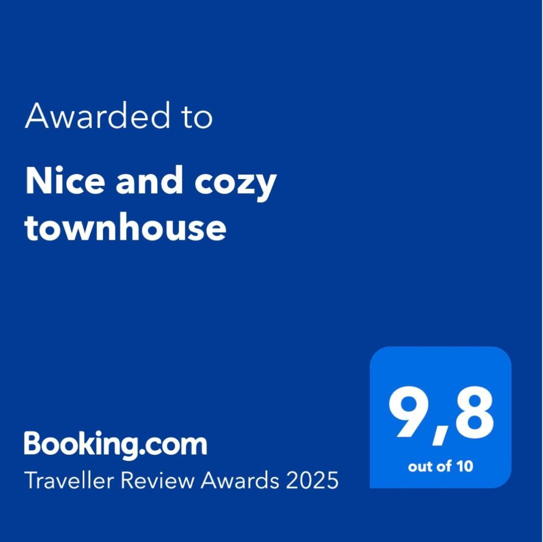 Nice And Cozy Townhouse ロヴァニエミ エクステリア 写真
